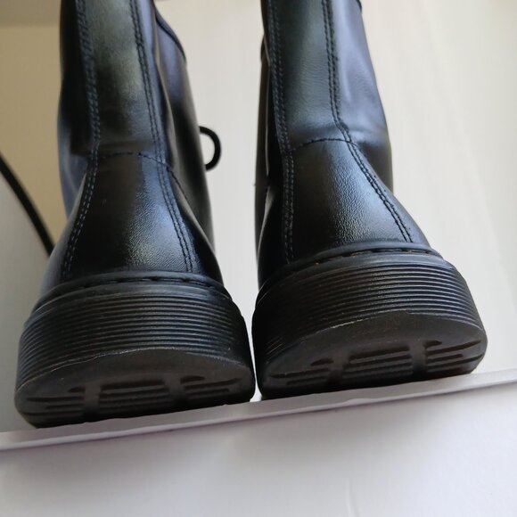 Dr. Martens Black Leather 'Zavala' 8 Hole Combat Boots New WOB Sz US W 7.5 M 6 - Picture 10 of 12